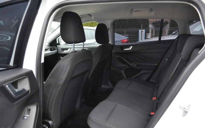 Ford Focus cena 55500 przebieg: 146000, rok produkcji 2020 z Krapkowice małe 466